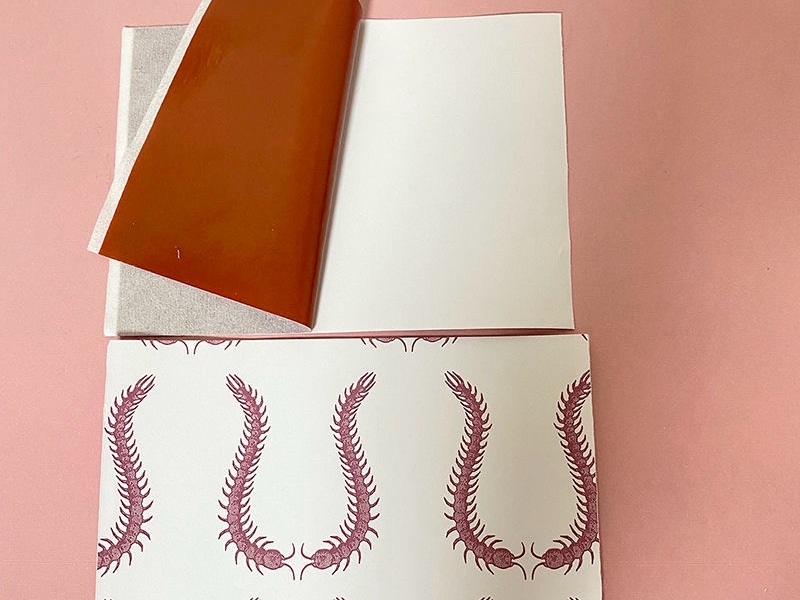 正品泰國(guó)蜈蚣貼膏藥貼腰腿肩頸貼蜈蚣王風(fēng)濕活絡(luò)藥膏